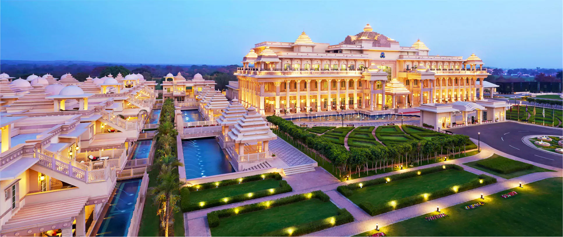 Top 8 Exquisite Destination Wedding Hotels in Udaipur