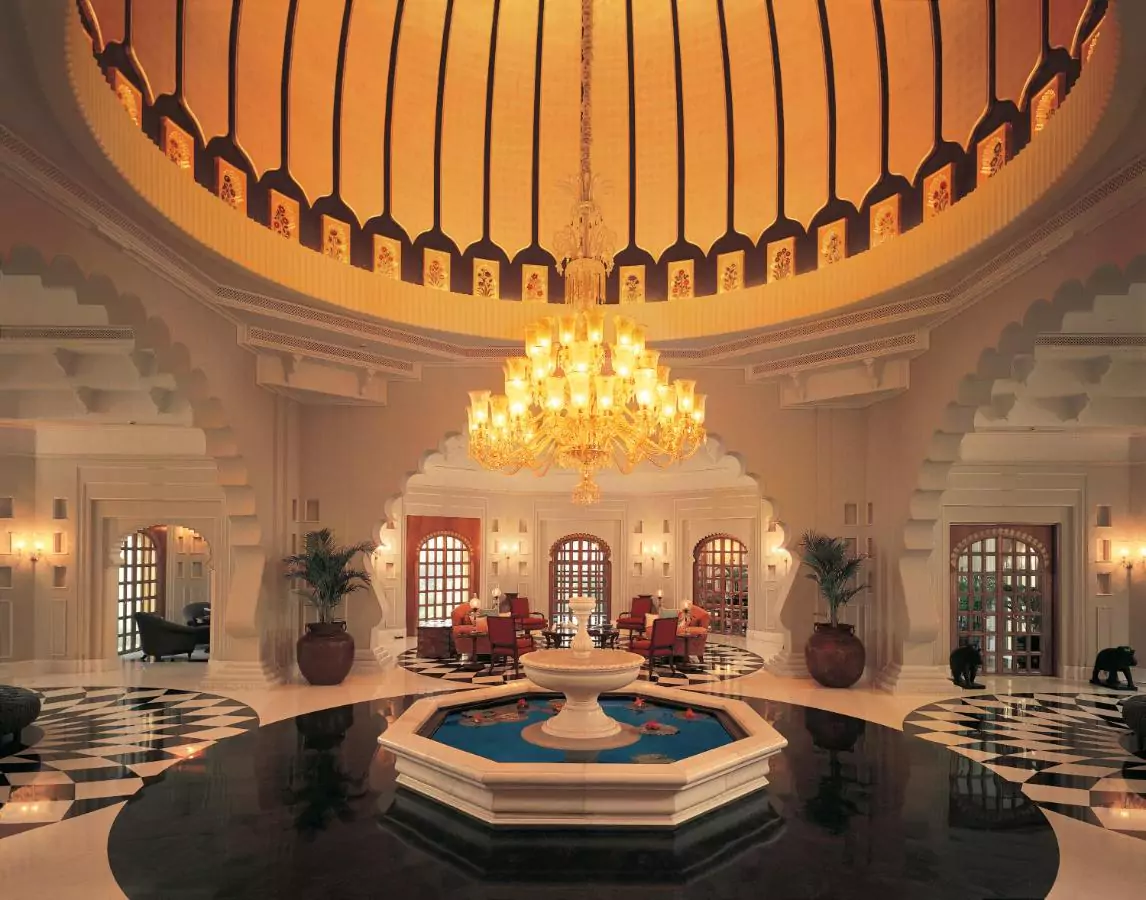 the-oberoi-udaivilas-udaipur-1