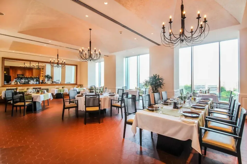 trident-hotel-4