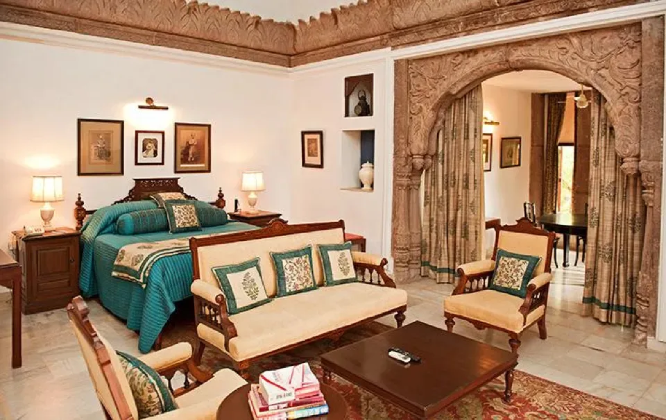 welcomheritage-bal-samand-lake-palace-4