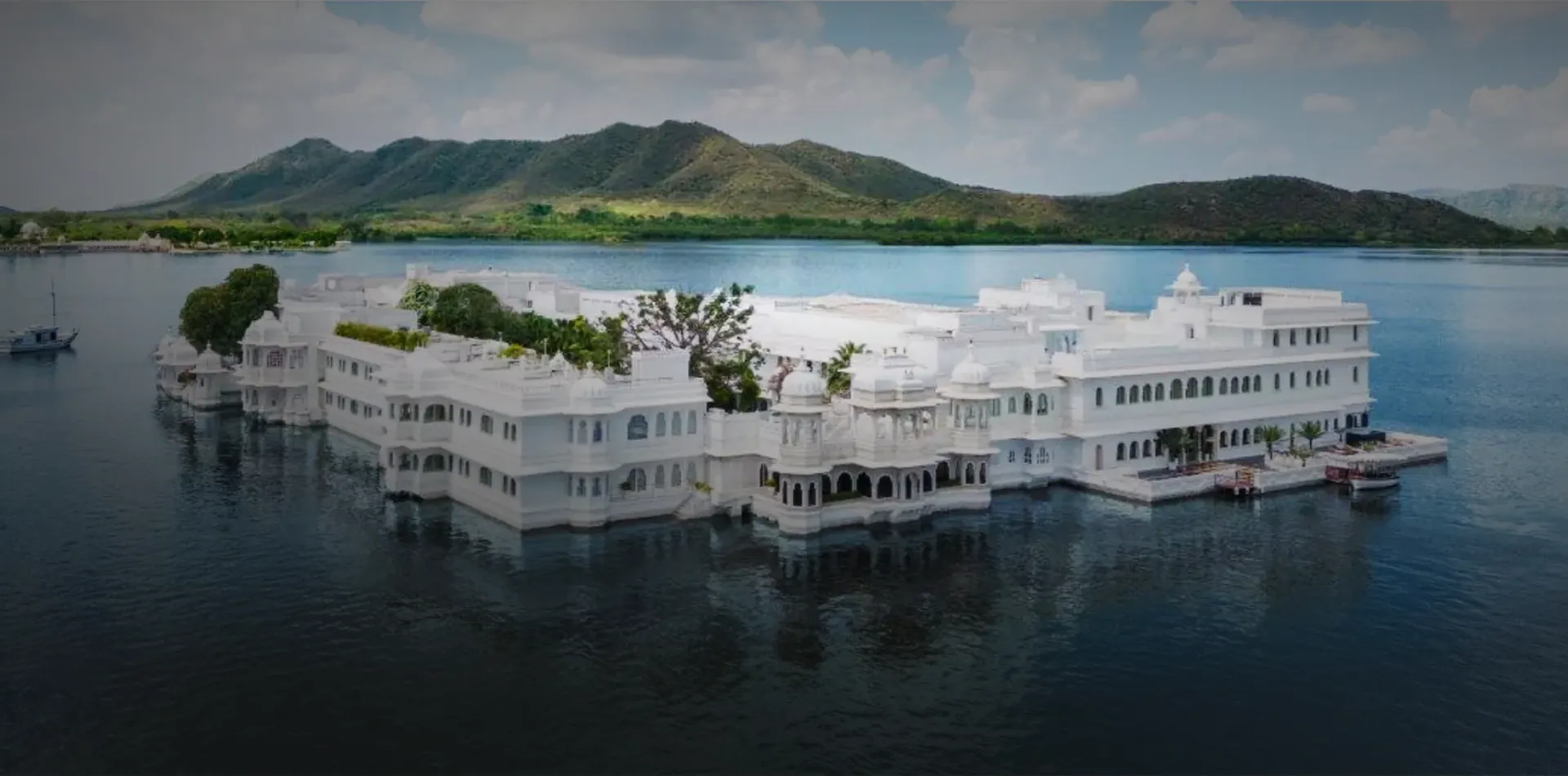 Taj Lake Palace Udaipur